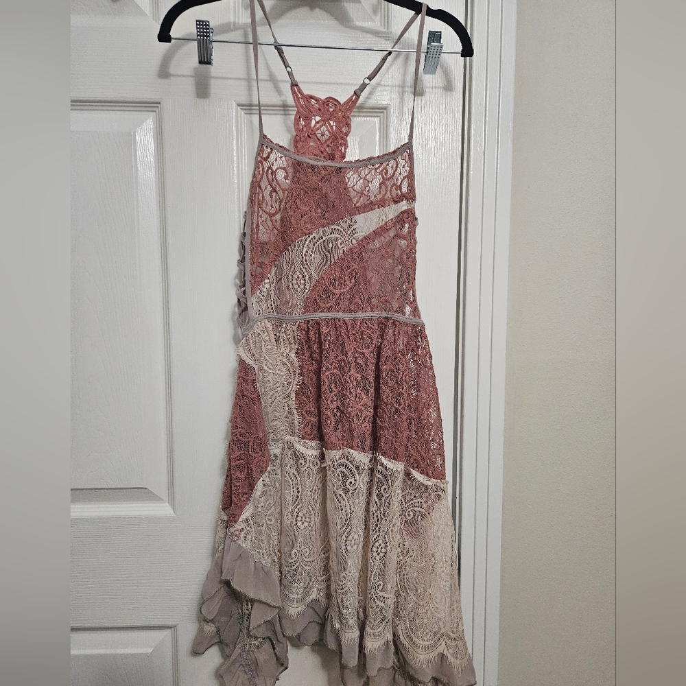 Gimmicks by BKE Lace Patchwork Dress in Pink and Cream
